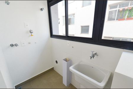Apartamento à venda com 76m², 2 quartos e 2 vagasÁrea de Serviço