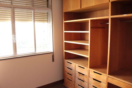 Apartamento à venda com 253m², 3 quartos e 2 vagasCloset da Suíte