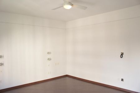 Apartamento à venda com 253m², 3 quartos e 2 vagasSuíte