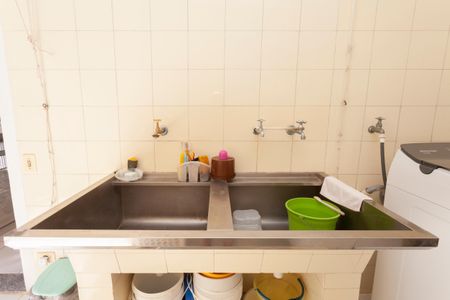 Casa de condomínio à venda com 250m², 4 quartos e 4 vagasÁrea de Serviço