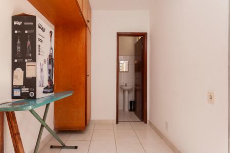 Casa de condomínio à venda com 250m², 4 quartos e 4 vagasQuarto de Serviço