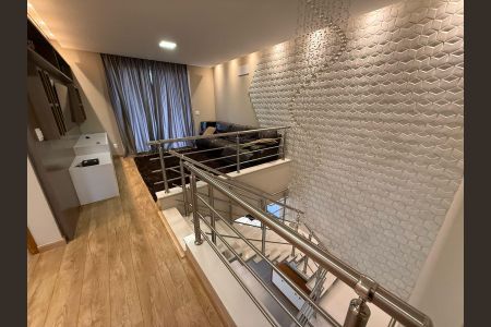 Casa de condomínio à venda com 402m², 4 quartos e 4 vagas Casa de condomínio à venda com 402m², 4 quartos e 4 vagasSala