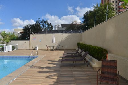 Apartamento à venda com 82m², 3 quartos e 3 vagasÁrea comum - Piscina
