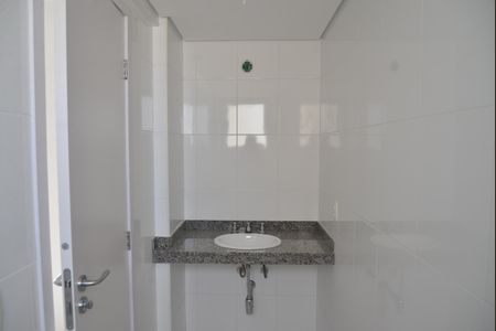 Apartamento à venda com 82m², 3 quartos e 3 vagasBanheiro da Suíte