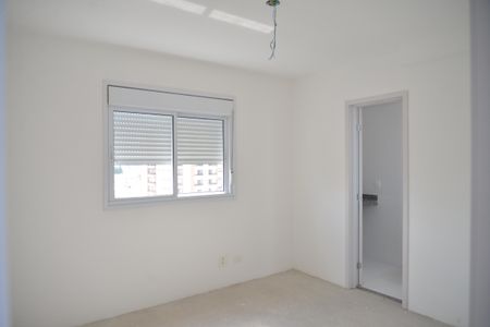 Apartamento à venda com 82m², 2 quartos e 2 vagasSuíte