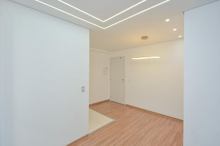 Apartamento para alugar com 44m², 2 quartos e 1 vaga Apartamento para alugar com 44m², 2 quartos e 1 vagaSala