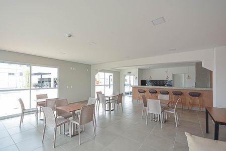 Apartamento para alugar com 44m², 2 quartos e 1 vaga Apartamento para alugar com 44m², 2 quartos e 1 vagaÁrea comum - Salão de festas