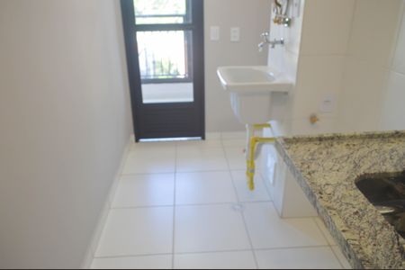 Apartamento para alugar com 45m², 2 quartos e 1 vaga Apartamento para alugar com 45m², 2 quartos e 1 vagaCozinha e Área de Serviço