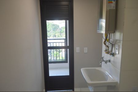 Apartamento para alugar com 45m², 2 quartos e 1 vaga Apartamento para alugar com 45m², 2 quartos e 1 vagaCozinha e Área de Serviço