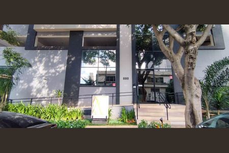 Apartamento para alugar com 45m², 2 quartos e 1 vaga Apartamento para alugar com 45m², 2 quartos e 1 vagaFachada