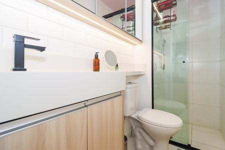 Apartamento para alugar com 32m², 2 quartos e sem vaga Apartamento para alugar com 32m², 2 quartos e sem vagaBanheiro