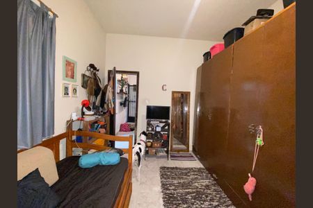 Casa à venda com 190m², 3 quartos e 3 vagas Casa à venda com 190m², 3 quartos e 3 vagasQuarto 1