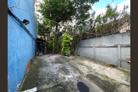 Casa à venda com 190m², 3 quartos e 3 vagas Casa à venda com 190m², 3 quartos e 3 vagasQuintal