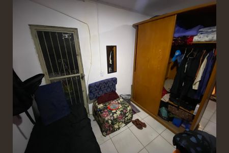 Casa à venda com 190m², 3 quartos e 3 vagas Casa à venda com 190m², 3 quartos e 3 vagasQuarto 2