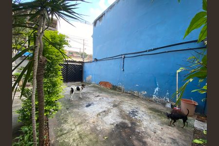 Casa à venda com 190m², 3 quartos e 3 vagas Casa à venda com 190m², 3 quartos e 3 vagasQuintal