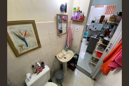 Casa à venda com 190m², 3 quartos e 3 vagas Casa à venda com 190m², 3 quartos e 3 vagasBanheiro