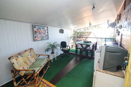 Casa à venda com 100m², 2 quartos e 3 vagasVaranda da Sala 1