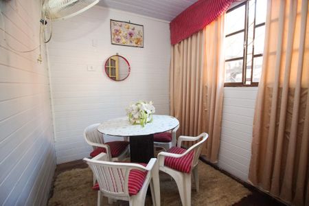 Casa à venda com 100m², 2 quartos e 3 vagasQuarto 2