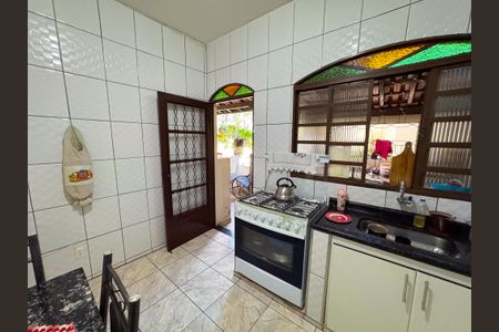 Casa à venda com 475m², 4 quartos e 6 vagasCozinha