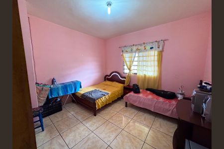 Casa à venda com 475m², 4 quartos e 6 vagasQuarto