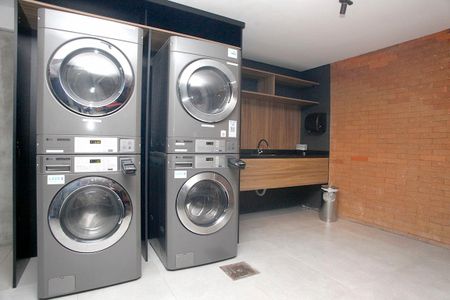 Studio à venda com 27m², 1 quarto e sem vagaÁrea Comum - Lavanderia
