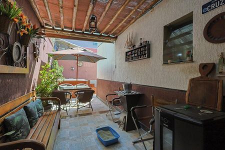 Apartamento à venda com 150m², 3 quartos e 1 vagaVaranda