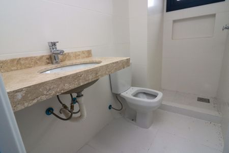 Apartamento à venda com 203m², 3 quartos e 2 vagas Apartamento à venda com 203m², 3 quartos e 2 vagasBanheiro da Suíte 3