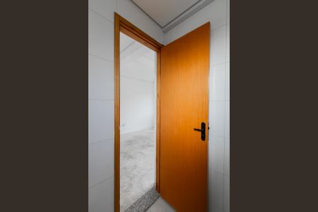 Apartamento à venda com 49m², 2 quartos e sem vaga Apartamento à venda com 49m², 2 quartos e sem vagaBanheiro