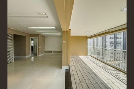 Apartamento à venda com 155m², 3 quartos e 3 vagas