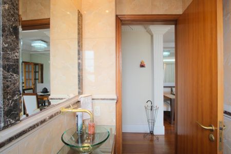 Apartamento à venda com 324m², 4 quartos e 4 vagasLavabo