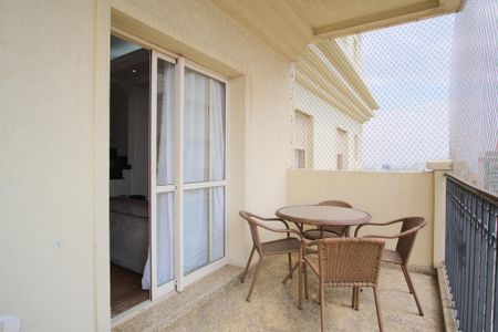 Apartamento à venda com 324m², 4 quartos e 4 vagasVaranda da Sala