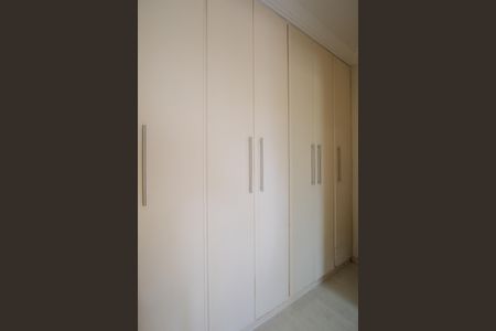 Apartamento à venda com 324m², 4 quartos e 4 vagasCloset da Suíte 3