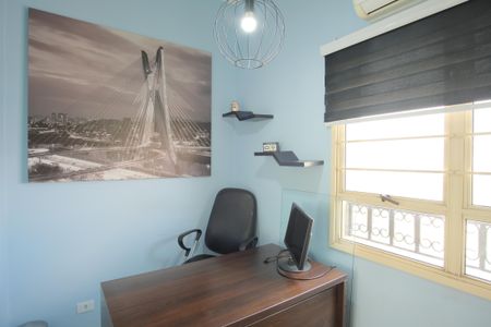 Apartamento à venda com 324m², 4 quartos e 4 vagasEscritório