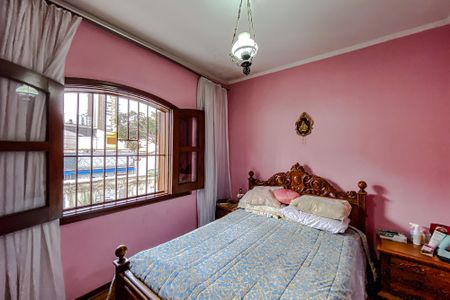 Casa à venda com 300m², 3 quartos e 4 vagasSuíte