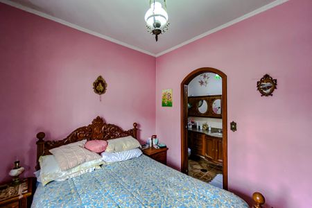 Casa à venda com 300m², 3 quartos e 4 vagasSuíte