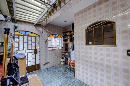 Casa à venda com 300m², 3 quartos e 4 vagasÁrea de Serviço