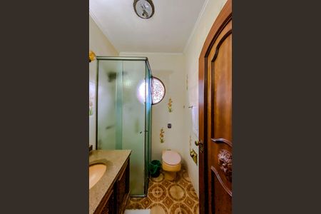 Casa à venda com 300m², 3 quartos e 4 vagasBanheiro 