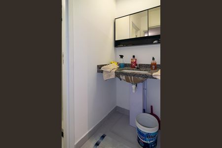 Apartamento à venda com 40m², 2 quartos e sem vagaBanheiro