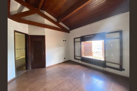 Casa à venda com 340m², 5 quartos e 4 vagasSuíte 1
