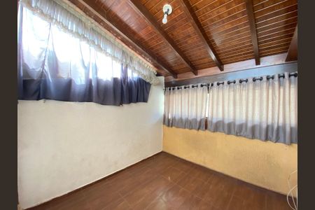 Casa à venda com 340m², 5 quartos e 4 vagasQuarto 1
