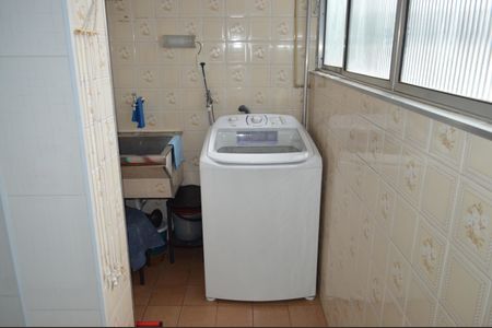 Apartamento à venda com 108m², 3 quartos e 1 vagaÁrea de Serviço