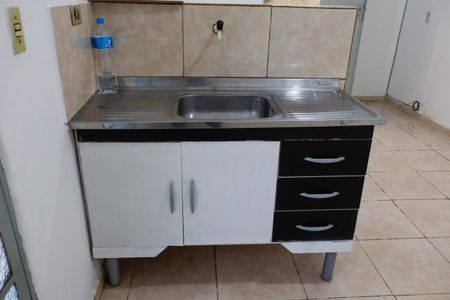 Casa à venda com 50m², 1 quarto e sem vaga Casa à venda com 50m², 1 quarto e sem vagaCozinha