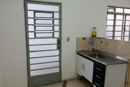 Casa à venda com 50m², 1 quarto e sem vaga Casa à venda com 50m², 1 quarto e sem vagaCozinha