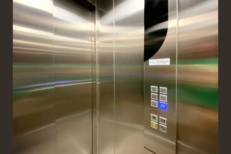 Apartamento à venda com 121m², 2 quartos e 2 vagasElevador