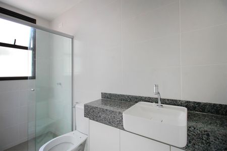 Apartamento à venda com 121m², 2 quartos e 2 vagasBanheiro da Suíte