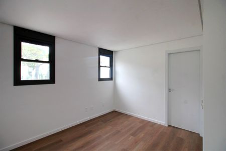 Apartamento à venda com 144m², 2 quartos e 2 vagasSuíte