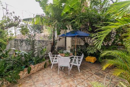 Apartamento à venda com 91m², 2 quartos e 1 vagaÁrea externa