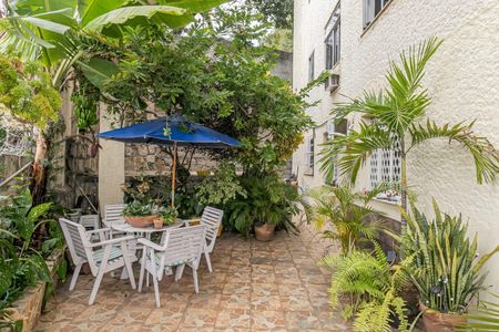 Apartamento à venda com 91m², 2 quartos e 1 vagaÁrea externa