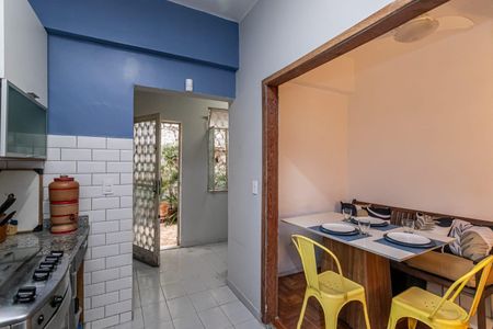 Apartamento à venda com 91m², 2 quartos e 1 vagaCozinha