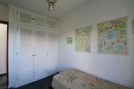 Apartamento para alugar com 105m², 4 quartos e 1 vagaQuarto